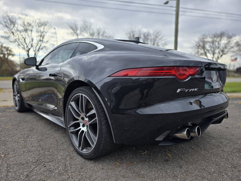 2015 Jaguar F-TYPE R