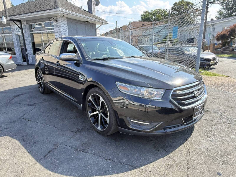 2014 Ford Taurus Limited