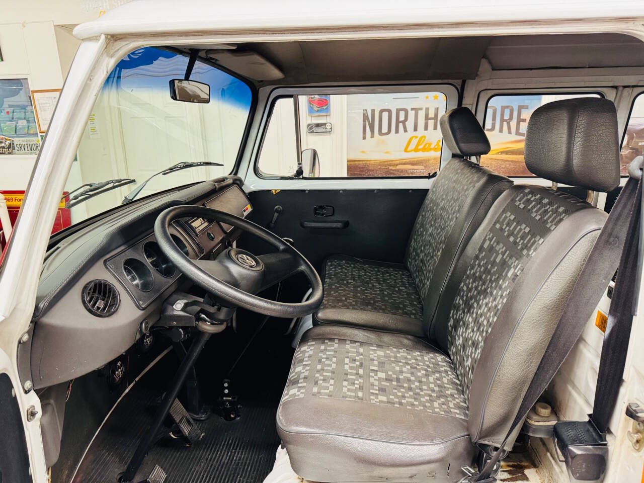 1994 Volkswagen Type 2 Kombi 25