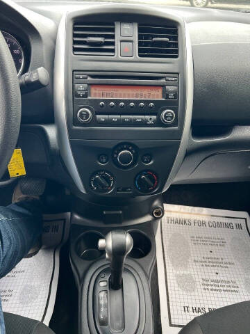 2017 Nissan Versa Note SV