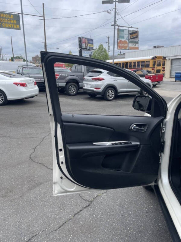 2018 Dodge Journey SE