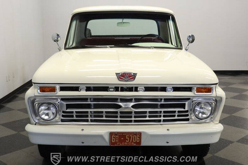 1965 Ford F-100
