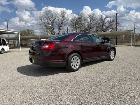 2011 Ford Taurus SE
