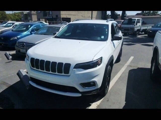 2019 Jeep Cherokee for sale at FREDY KIA USED CARS in Houston TX