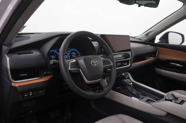 2025 Toyota Grand Highlander Platinum