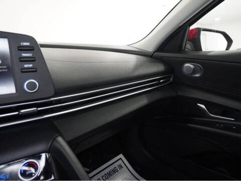 2021 Hyundai Elantra