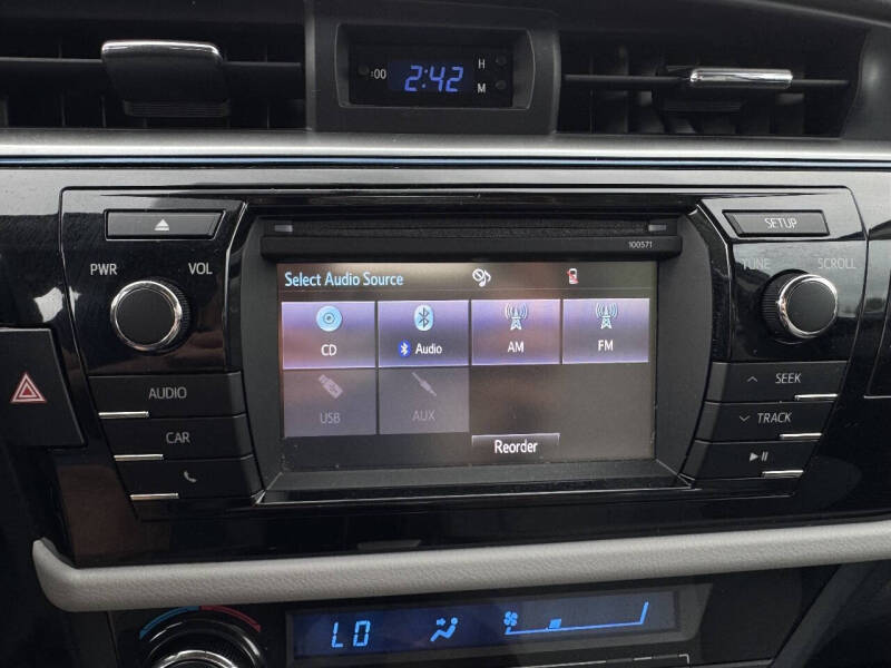 2016 Toyota Corolla LE