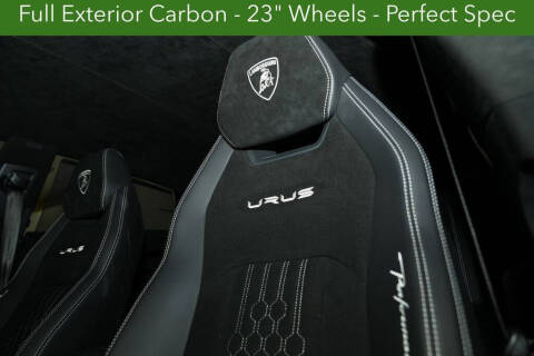 2023 Lamborghini Urus Performante