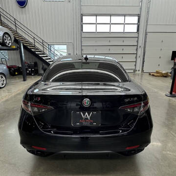 2024 Alfa Romeo Giulia Ti