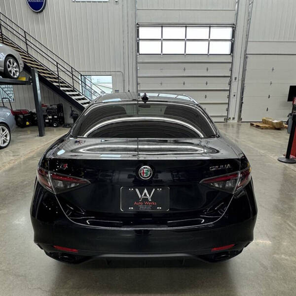 2024 Alfa Romeo Giulia Ti