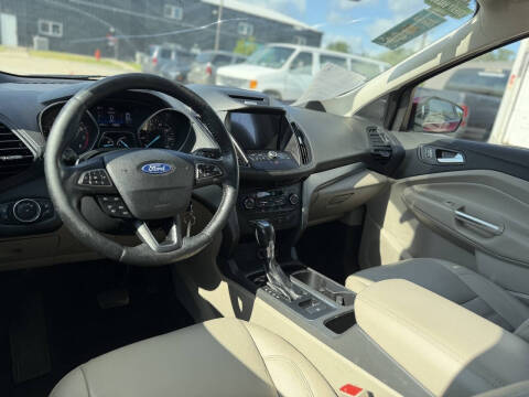 2017 Ford Escape SE