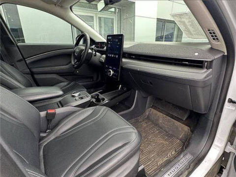 2022 Ford Mustang Mach-E Premium