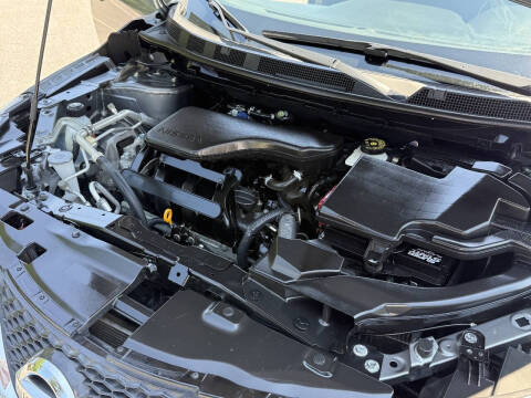 2017 Nissan Rogue Sport SV