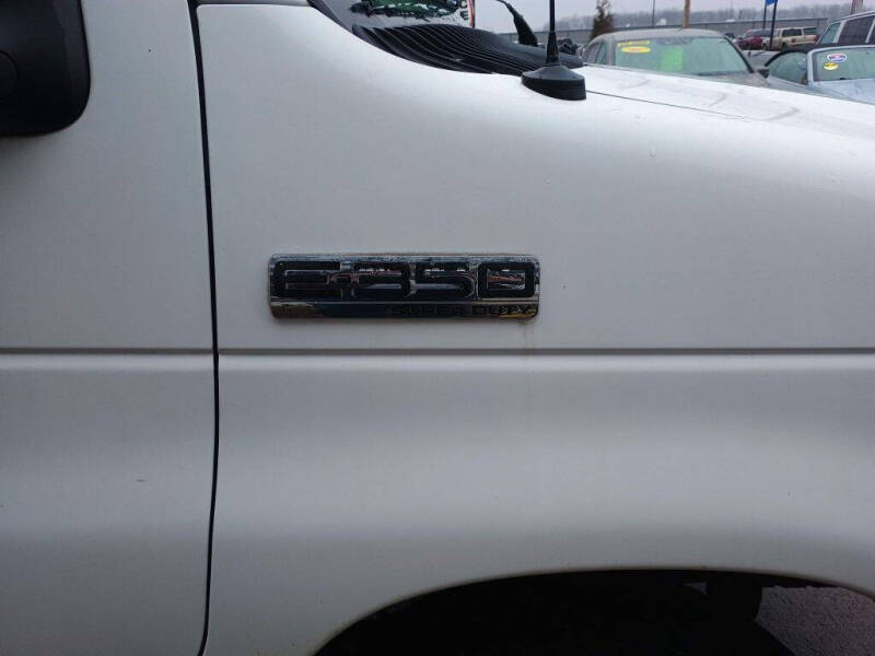 2009 Ford E-Series E-350 SD