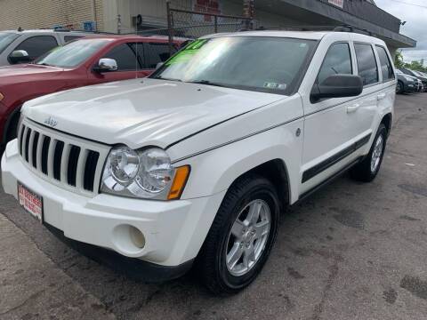 2006 Jeep Grand Cherokee for sale at Six Brothers Mega Lot in Youngstown OH