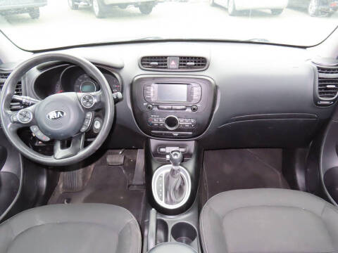 2017 Kia Soul +