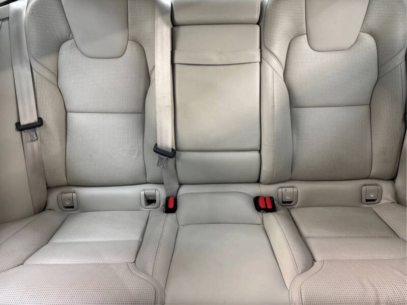 2017 Volvo S90 T6 Inscription