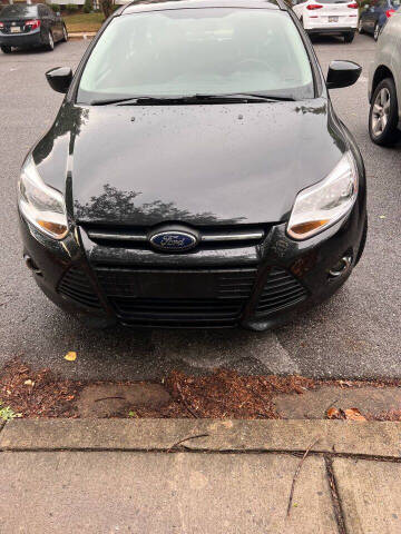 2012 Ford Focus for sale at Noble PreOwned Auto Sales in Martinsburg WV