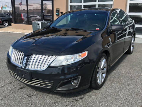 2010 Lincoln MKS for sale at MAGIC AUTO SALES - Magic Auto Prestige in South Hackensack NJ