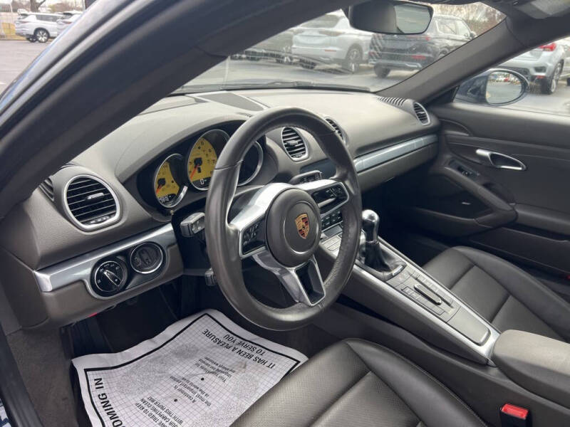 2019 Porsche 718 Cayman