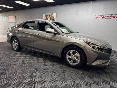 2021 Hyundai Elantra SE