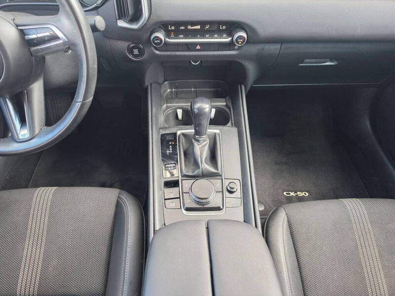 2024 Mazda CX-50 2.5 S Select