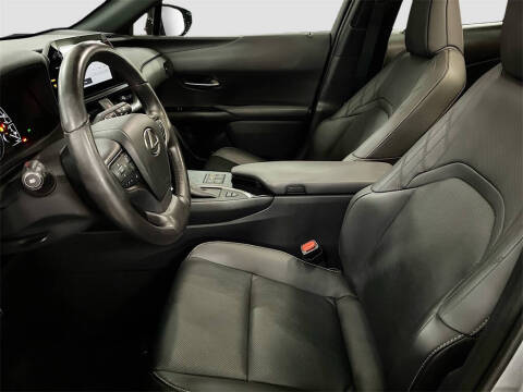 2024 Lexus UX 250h F SPORT Design