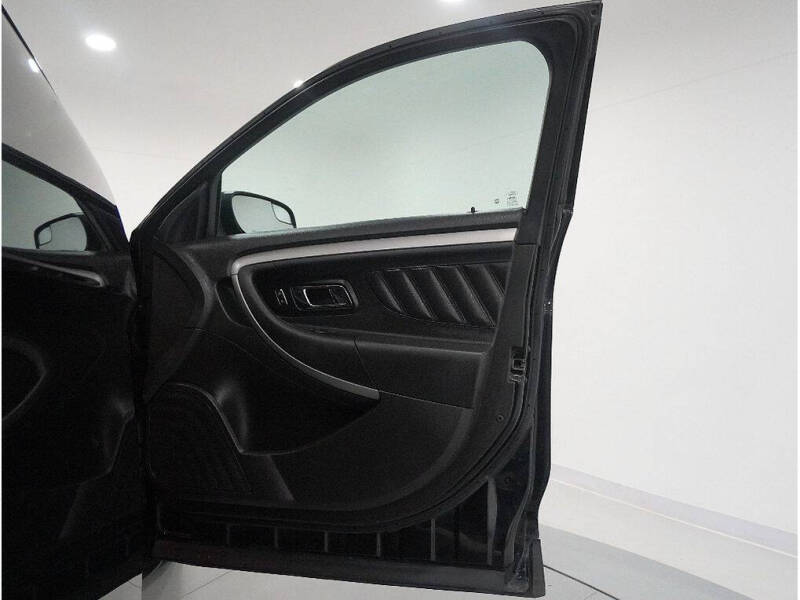 2019 Ford Taurus SEL