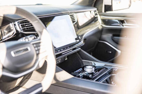 2022 Jeep Wagoneer Series II