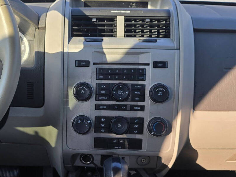 2011 Ford Escape XLT