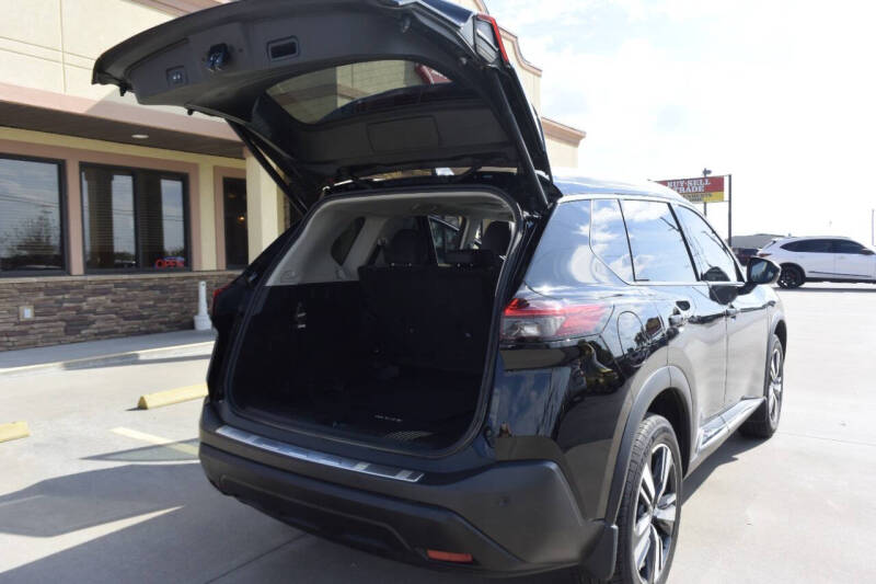 2021 Nissan Rogue SL