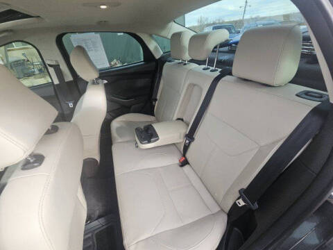 2017 Ford Focus Titanium