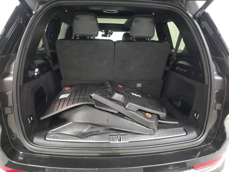 2022 Jeep Grand Cherokee L Overland