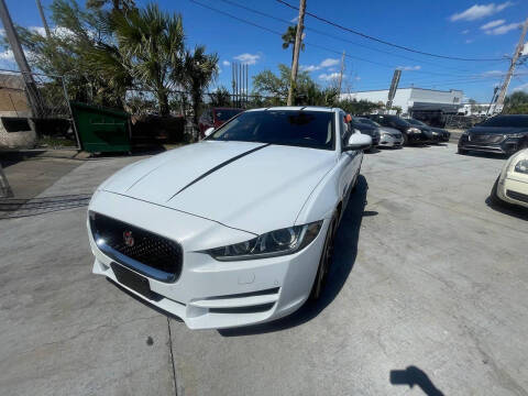 2017 Jaguar XE 35t Prestige