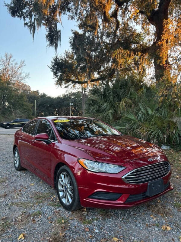 2017 Ford Fusion SE's photo
