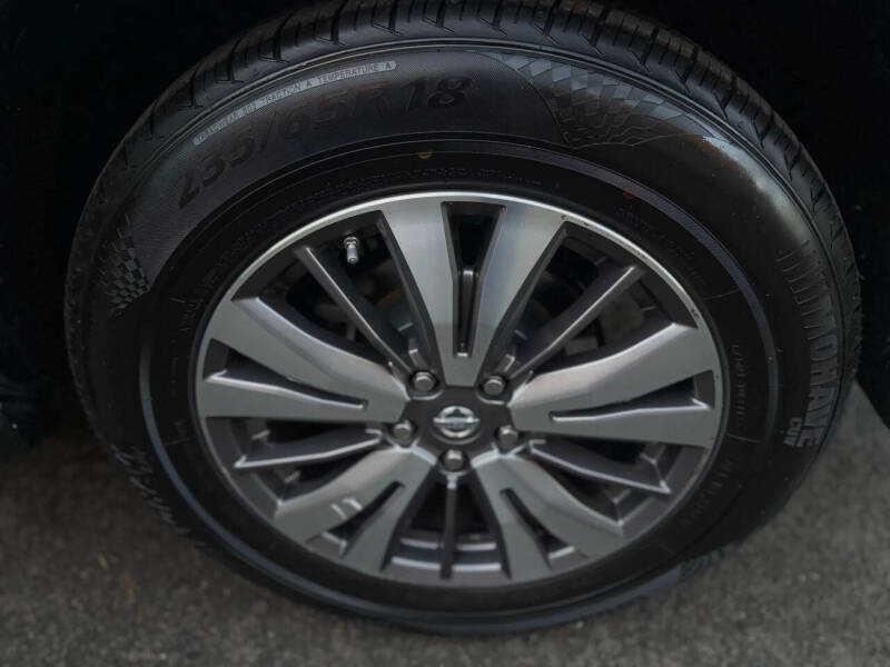 2017 Nissan Pathfinder