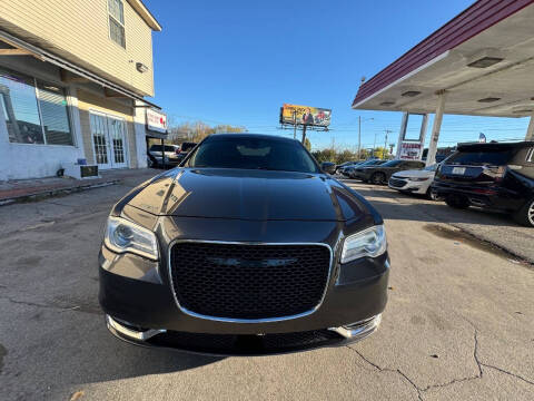 2017 Chrysler 300 Limited