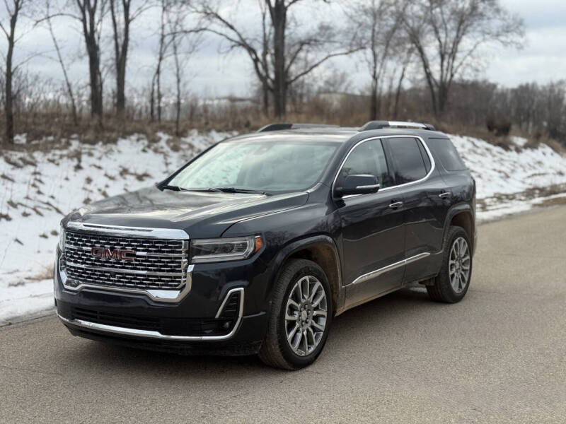 2023 GMC Acadia Denali