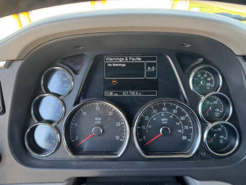 2019 Peterbilt 579