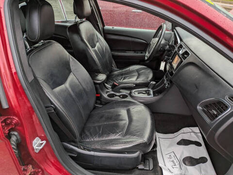 2012 Chrysler 200 Limited