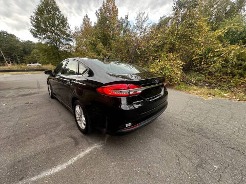 2018 Ford Fusion SE