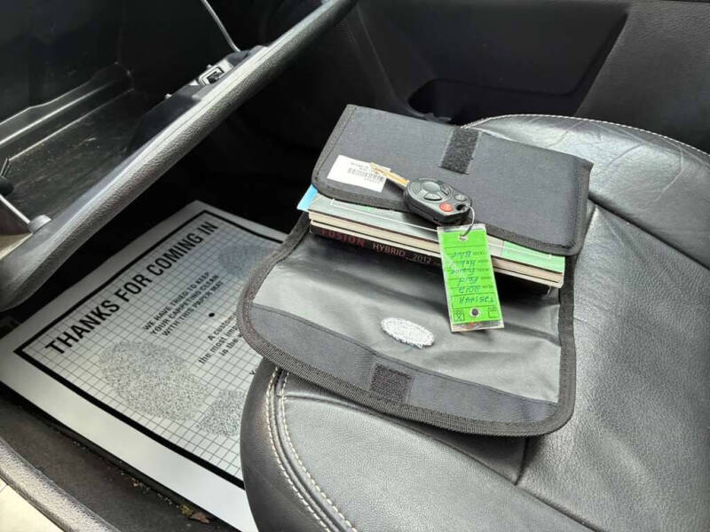 2012 Ford Fusion Hybrid