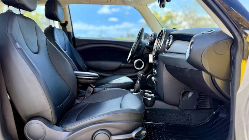 2011 MINI Cooper