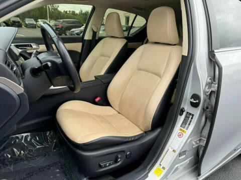 2014 Lexus CT 200h