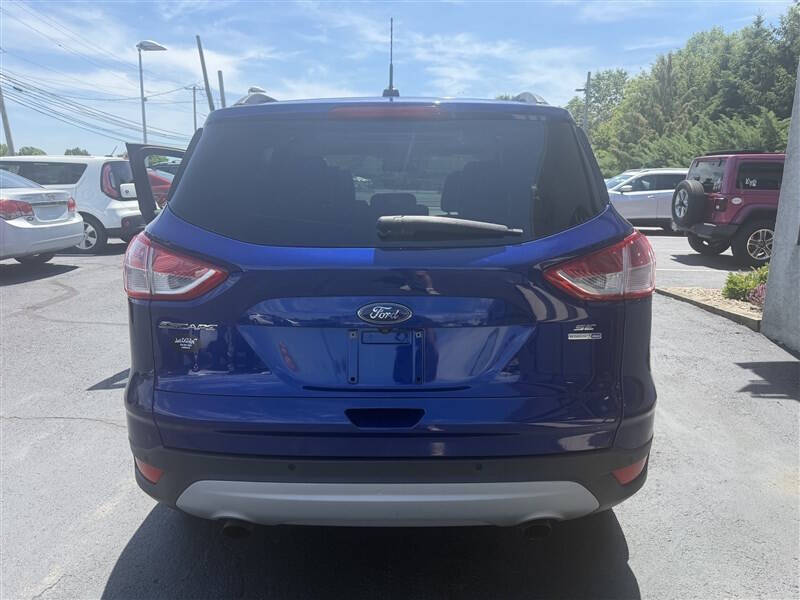 2016 Ford Escape SE