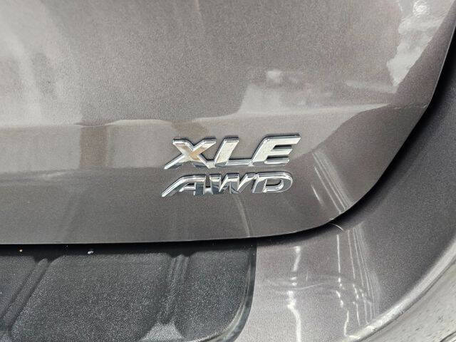 2017 Toyota Sienna XLE 7-Passenger