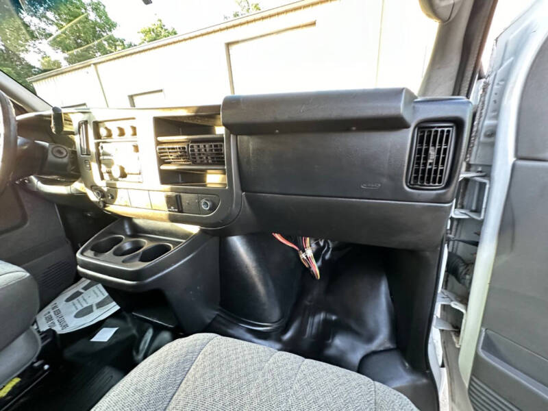 2015 Chevrolet Express 2500