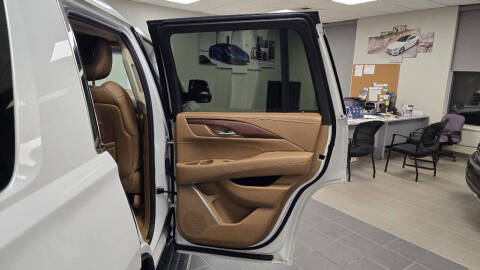 2016 Cadillac Escalade Platinum