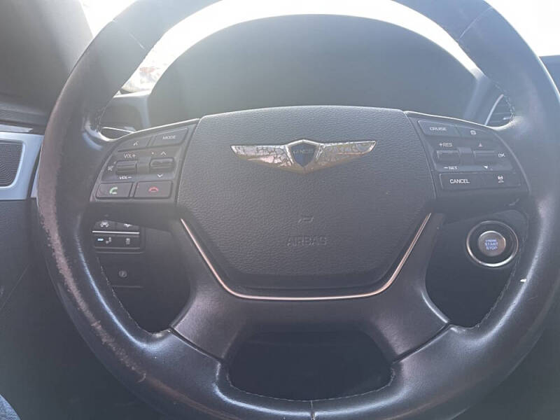 2015 Hyundai Genesis