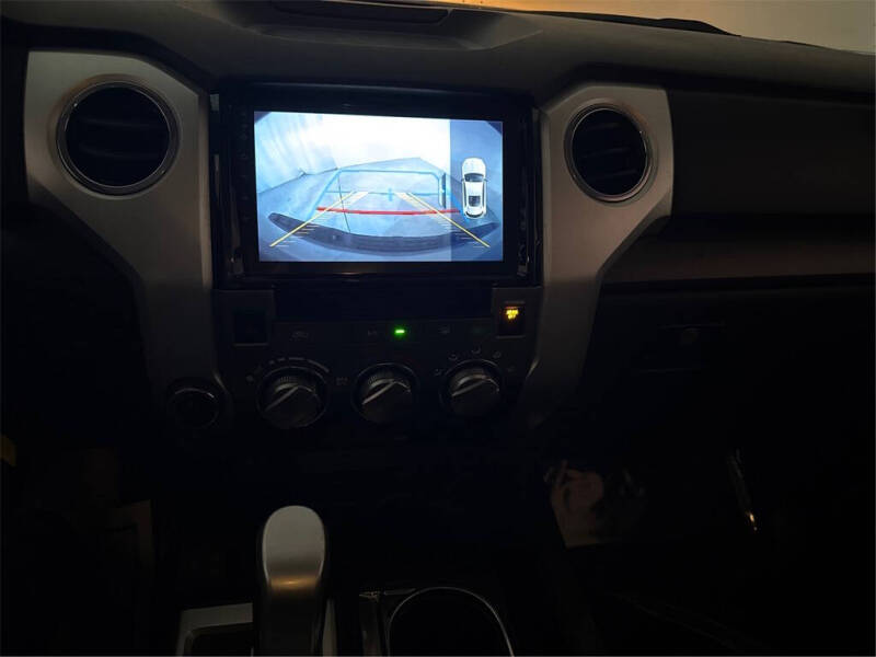 2016 Toyota Tundra SR5